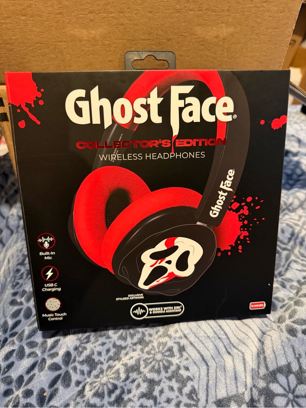 Ghost Face Collector's Edition Wireless Headphones - Red & Black